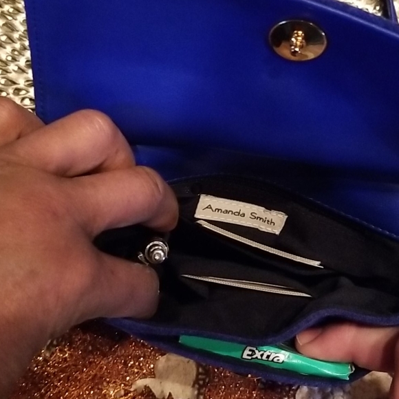 Amanda Smith Blue Suede Crossbody - Picture 8 of 8